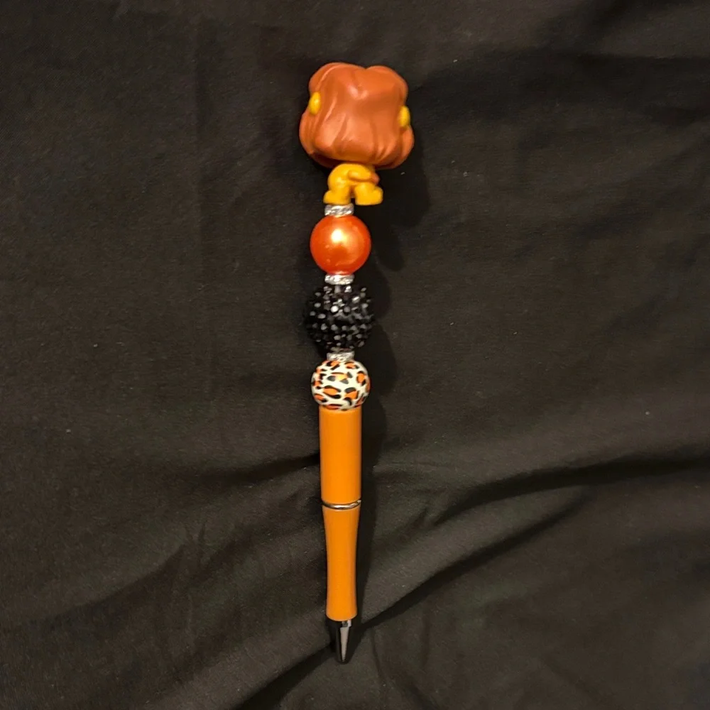 Handmade Disney Doorable Simba Pen